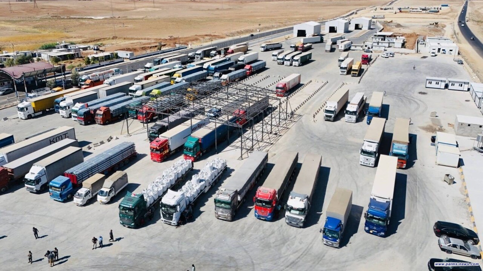 منافذ بديلة للبضائع والمسافرين.. إجراءات احترازية تحت لهيب الحرب